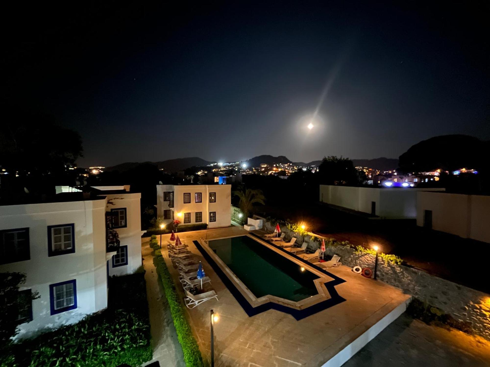 יאליקאבאק Ege Apartments מראה חיצוני תמונה