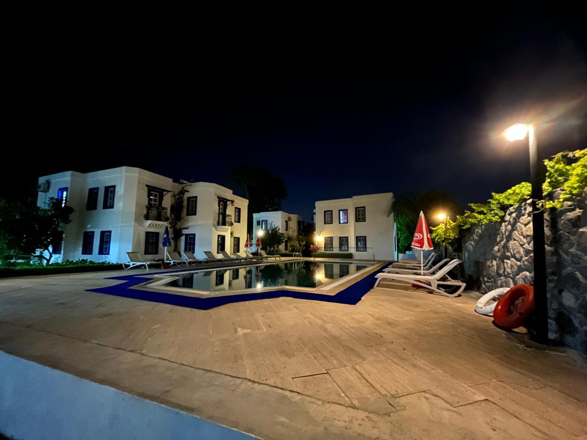 יאליקאבאק Ege Apartments מראה חיצוני תמונה