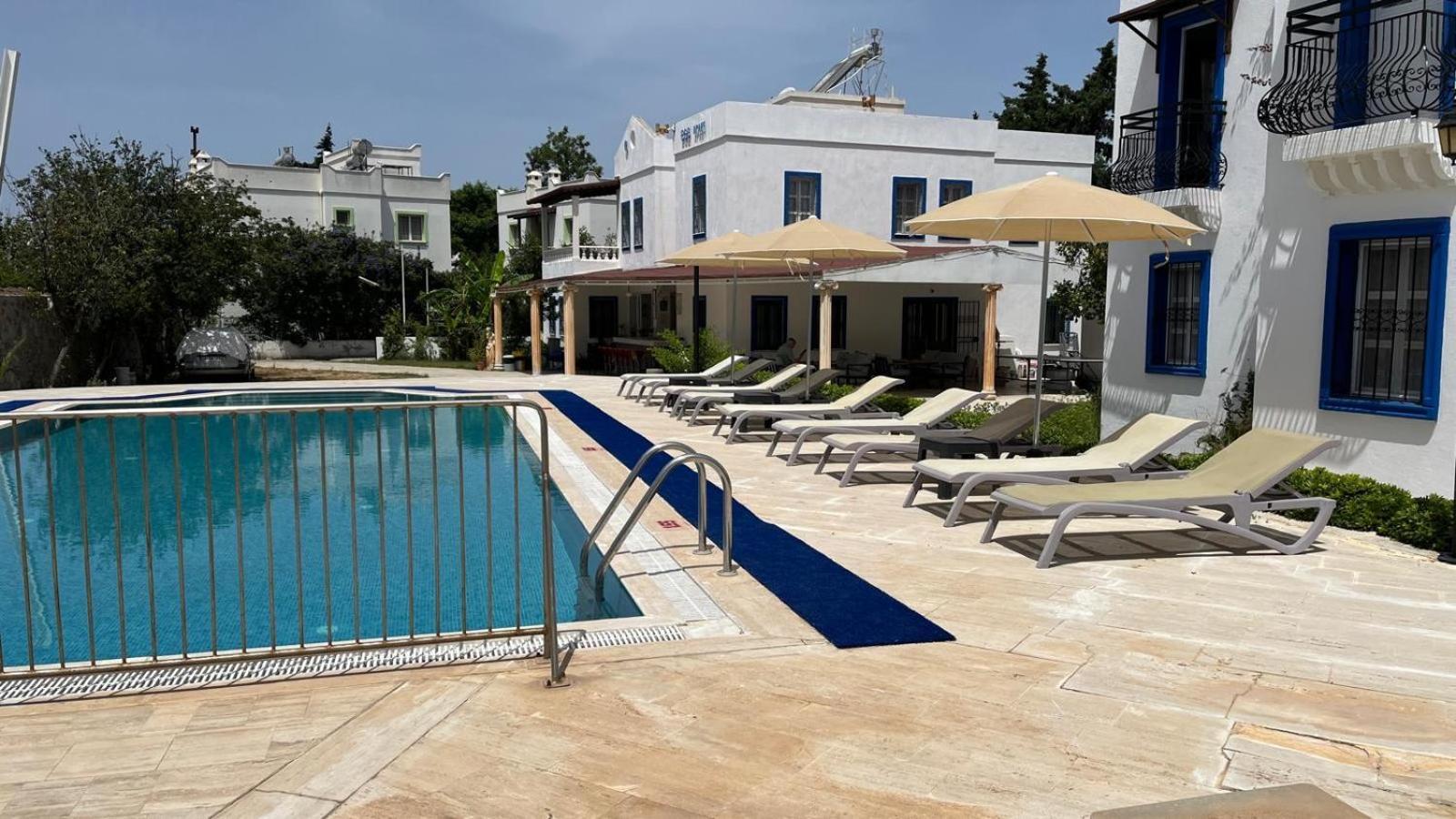 יאליקאבאק Ege Apartments מראה חיצוני תמונה