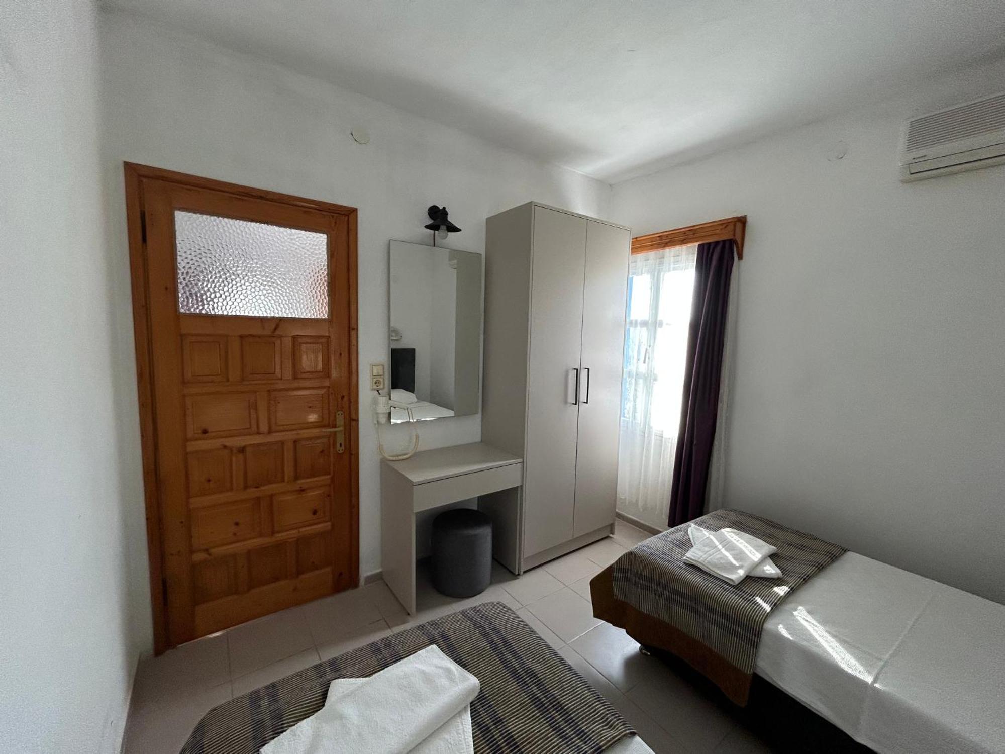 יאליקאבאק Ege Apartments מראה חיצוני תמונה