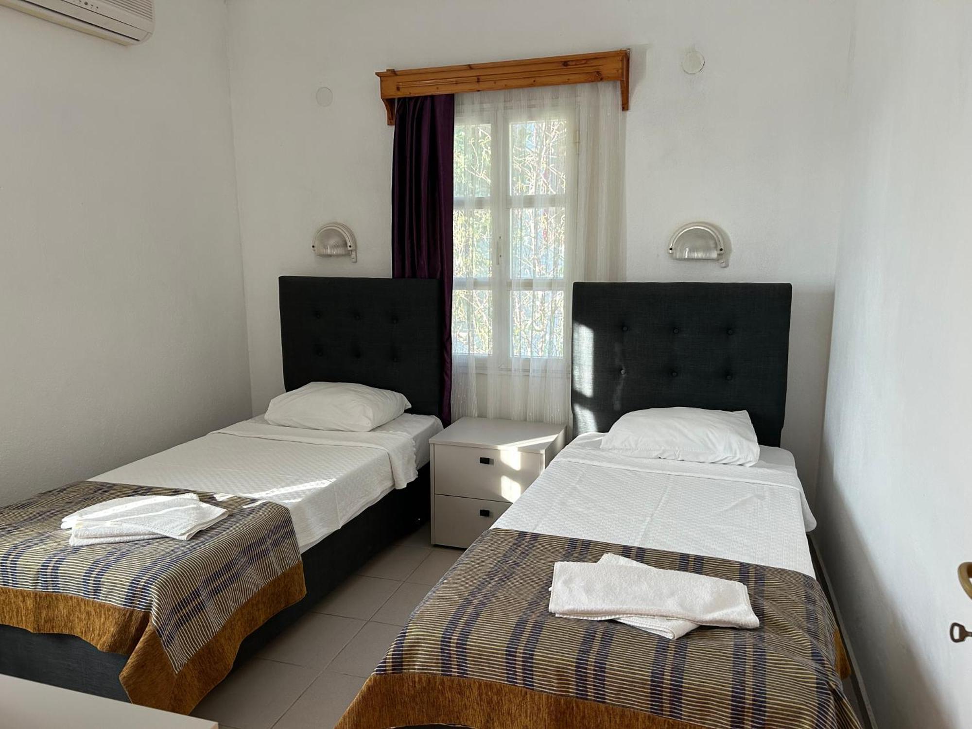 יאליקאבאק Ege Apartments מראה חיצוני תמונה