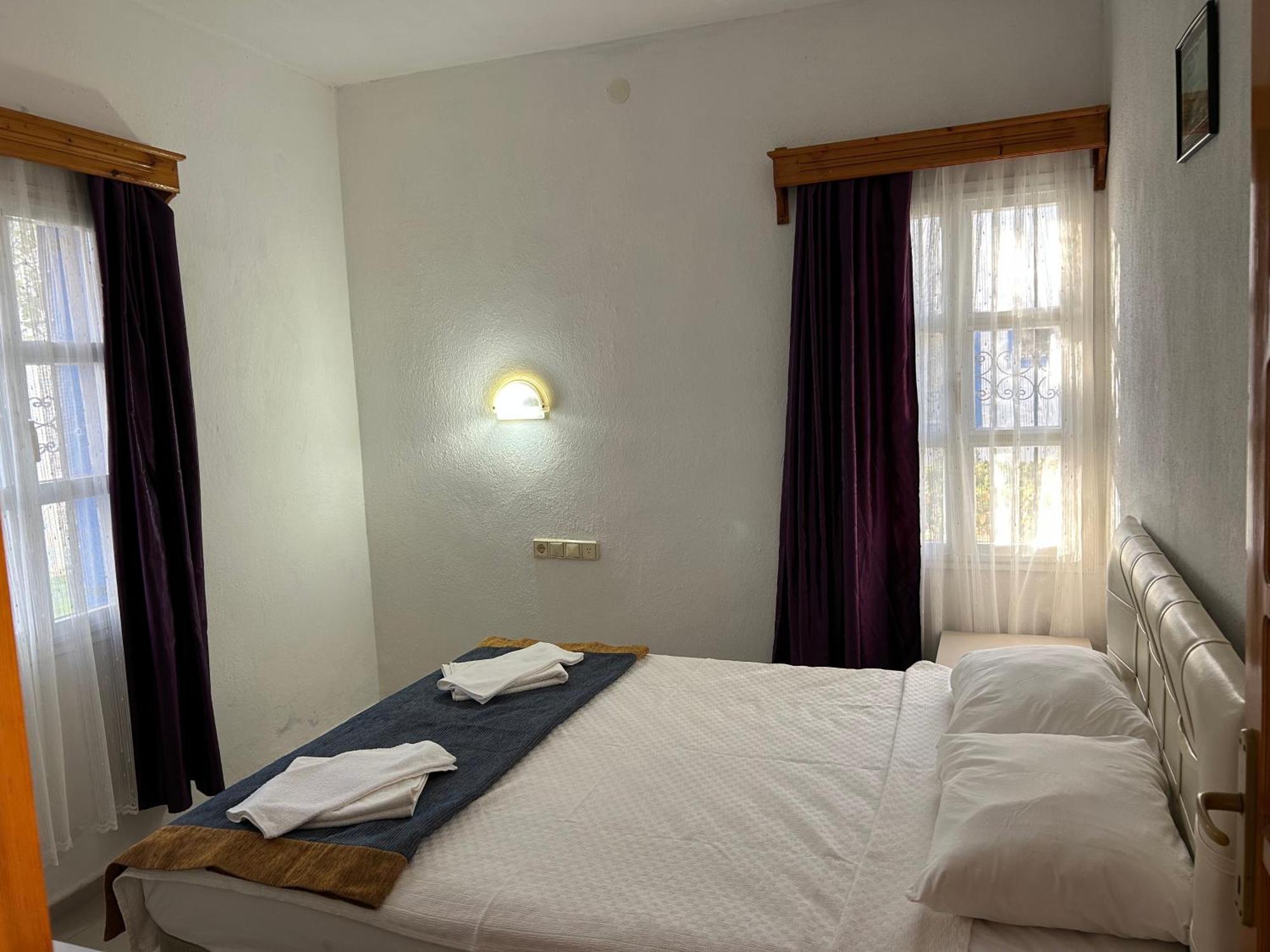 יאליקאבאק Ege Apartments מראה חיצוני תמונה